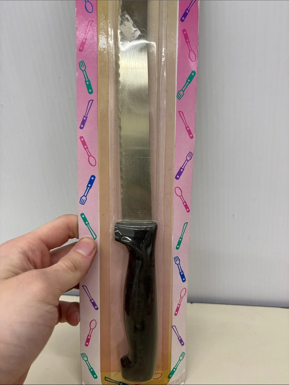 Carver/Carving Knife - Black Handle Stainless Blade
